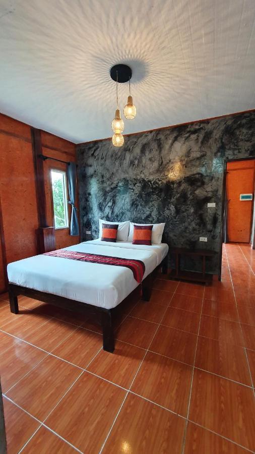 Safina Pool Villa Ko Lanta Esterno foto