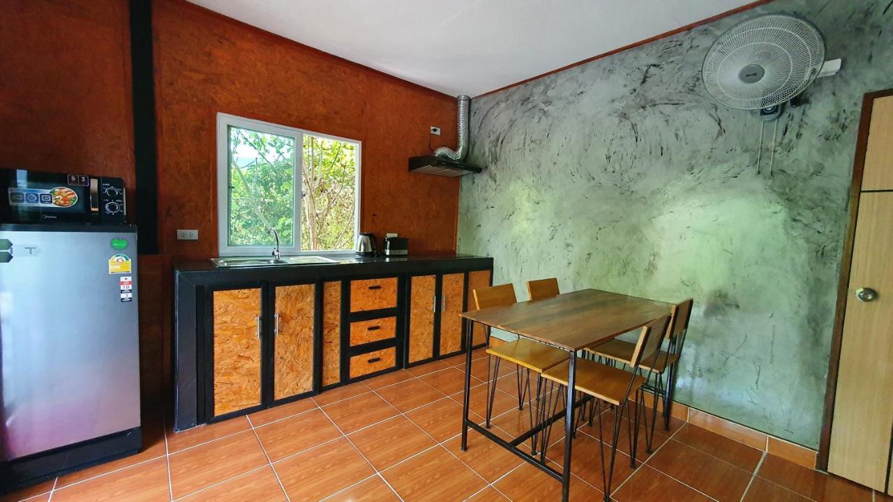 Safina Pool Villa Ko Lanta Esterno foto