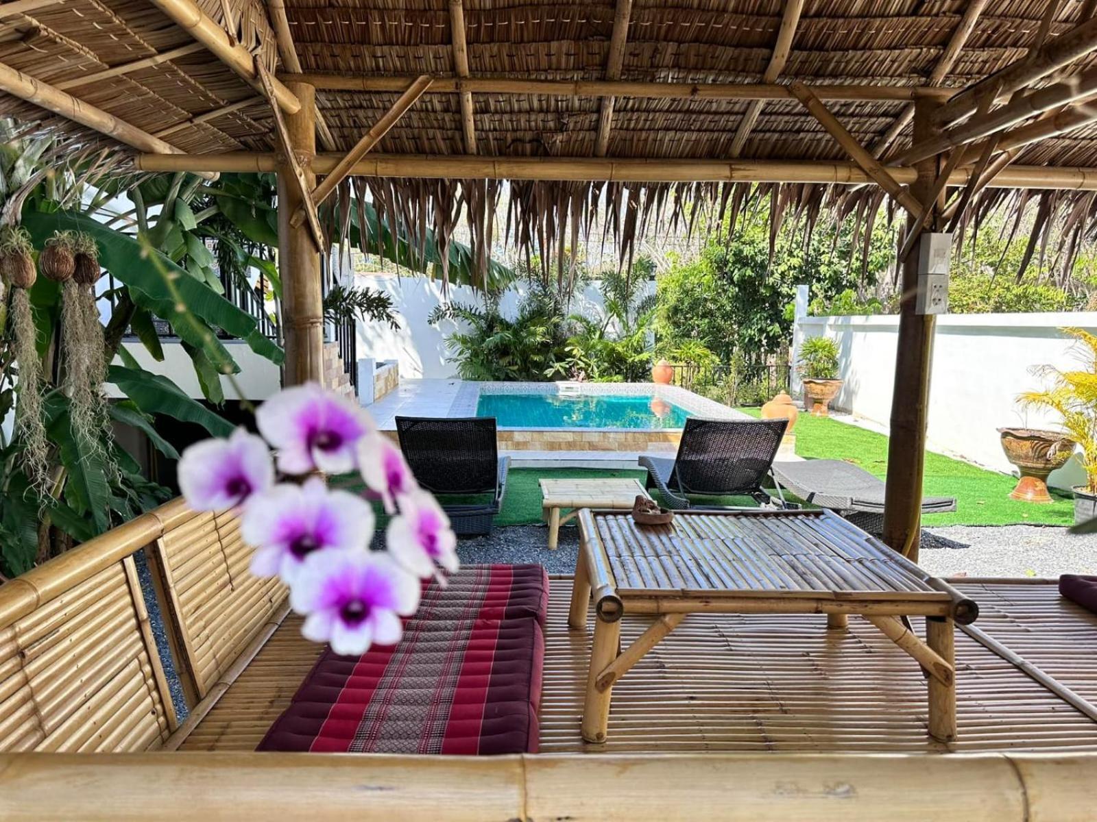 Safina Pool Villa Ko Lanta Esterno foto